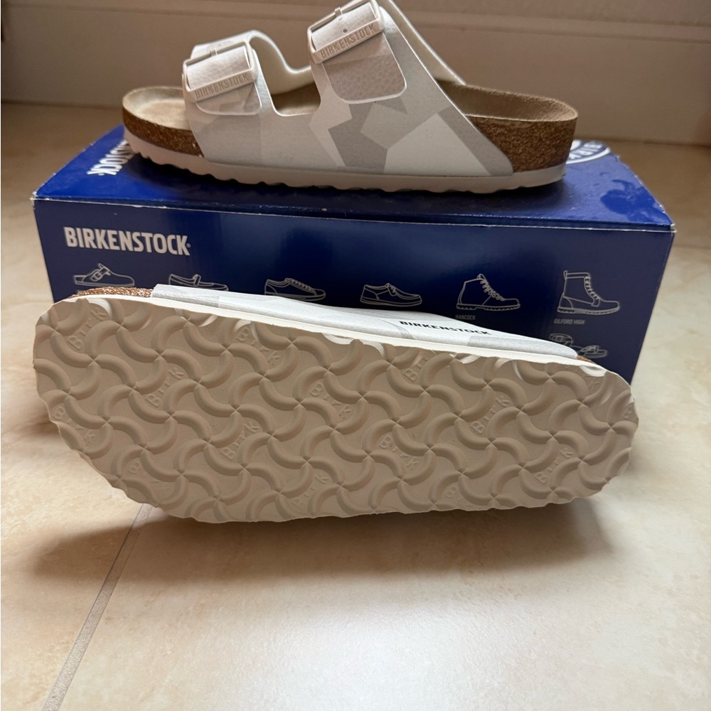 Birkenstock White Sandals with Patterned Sole